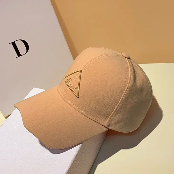 القبعات النسائية Snapback متموجة واقية من الشمس قبعة مطرزة مع لسان البط وقبعة حافة منحنية قبعات البيسبول للرجال والنساء