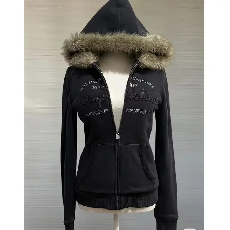 Vintage streetwear Winter fur collar thickened warm hoodie Women 2024 new zip-up hoodie black lettering comfortable sweatshirt