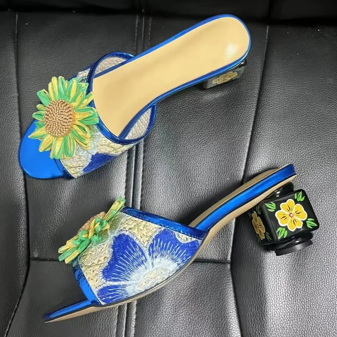 Design Women's Sunflower Lace Open Toe Slippers Chunky Low Heel Summer Sandals with Crystal Flower Building Block Heel