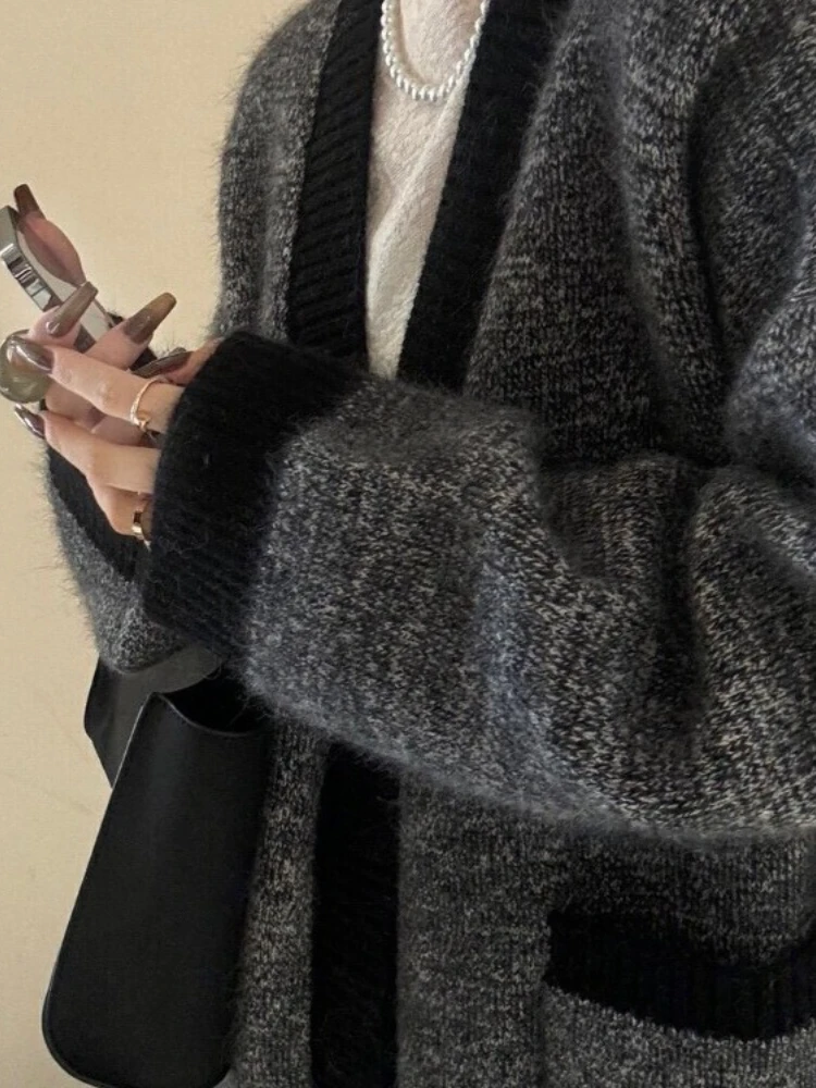 

Autumn Winter New in Women's Dark Grey Mixed V-Neck Big Sweater Cardigan Lazy Premium Loose Knitted Big Pocket Leisure Cardigan