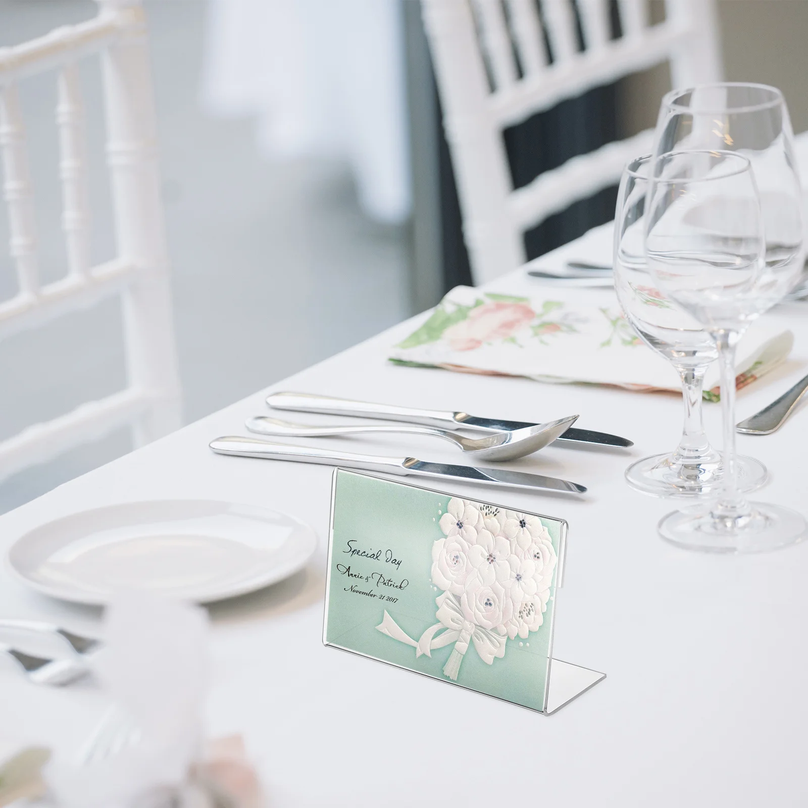 

20Pcs Acrylic Sign Holders Transparent L-Shaped Small Display Stands Price Label Holder Retail Food Signs Buffet