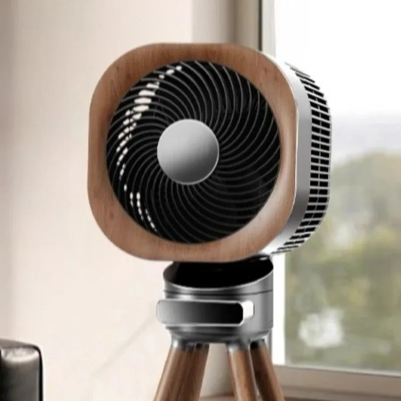 

art fan high-end retro style small quiet luxury