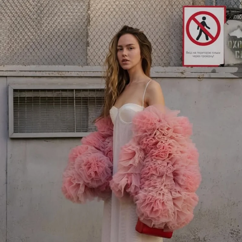 

Chic Tiered Tulle Blouse Women Jacket with Sleeves Pretty Pink Female Top Layered Jacket Street Fashion