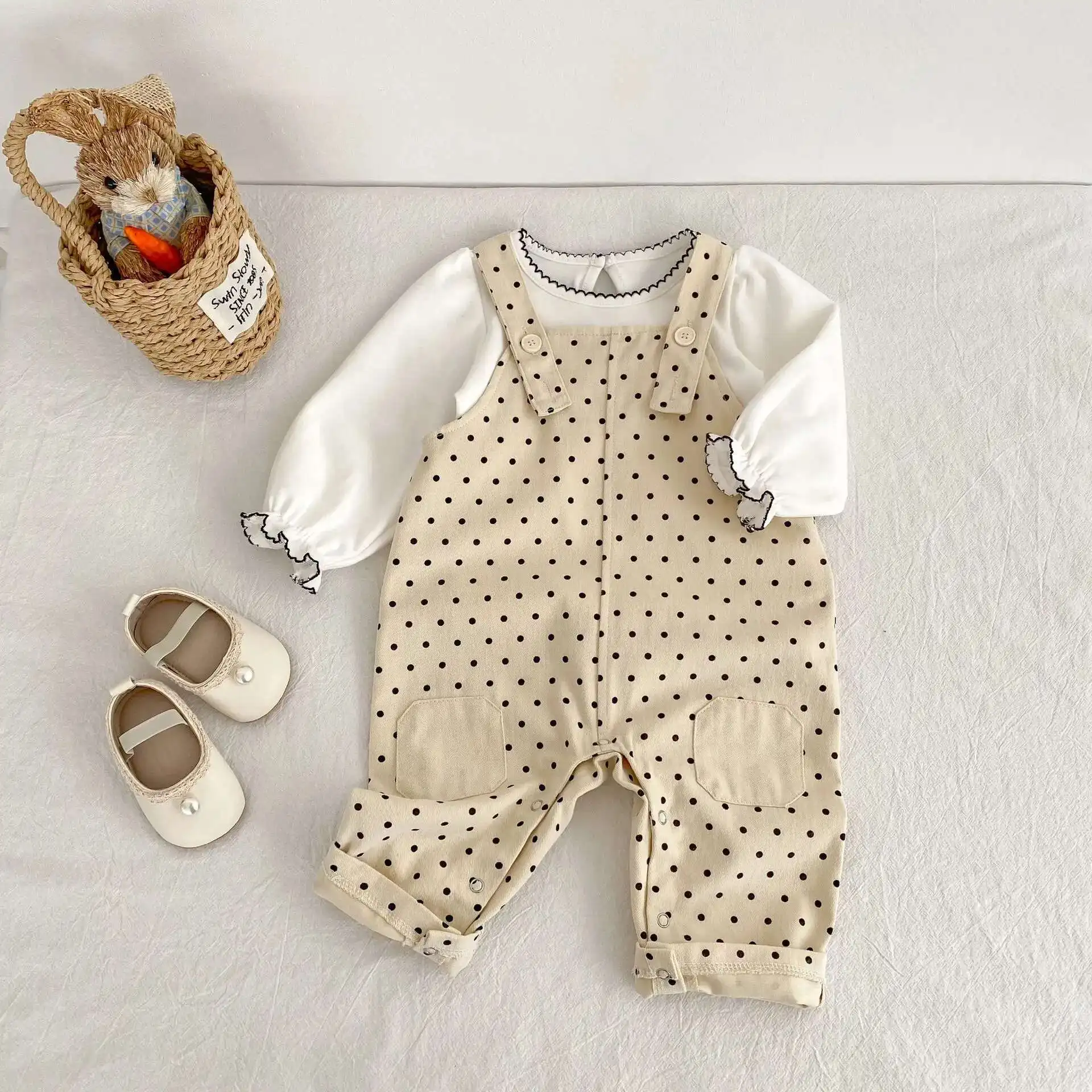 

Autumn New Baby Girl Sleeveless Dot Jumpsuit Cotton Kids Casual Overalls Cotton Children Strap Pants Infant Clothes