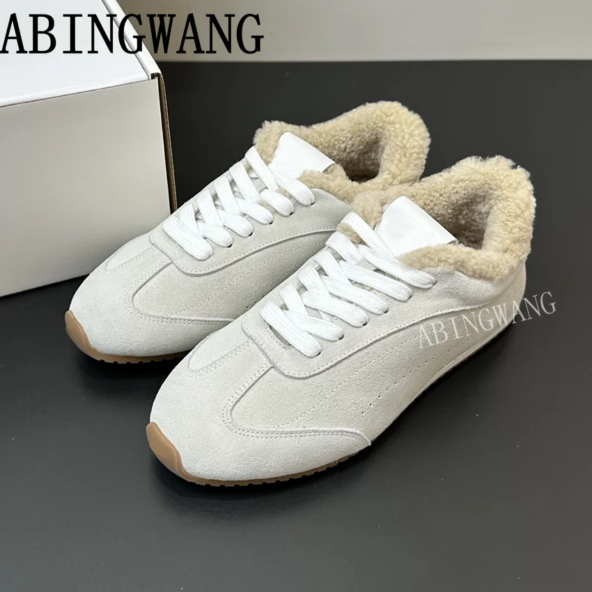 

2025 Winter New Women Suede Inside Fur Flat Sneakers Thick Bottom Casual Warm Shoes Round Toe Lace Up Casual Sneakers Shoes