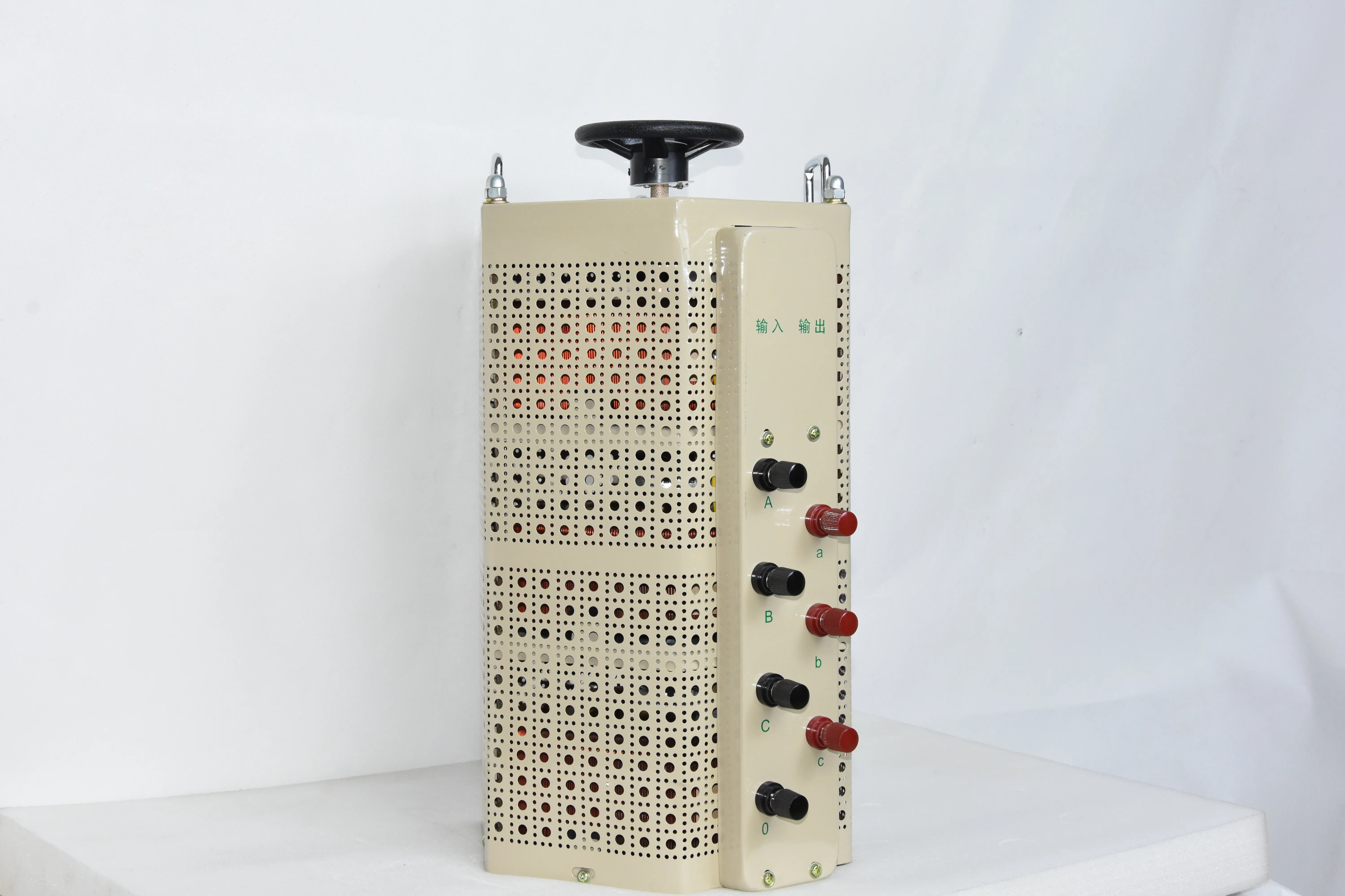 TSGC2J-6000VA/ 6000W Output 0~430VAC Self-Cooled Contact Type Adjustable Manual Variac Toroidal Transformer Voltage Regulator