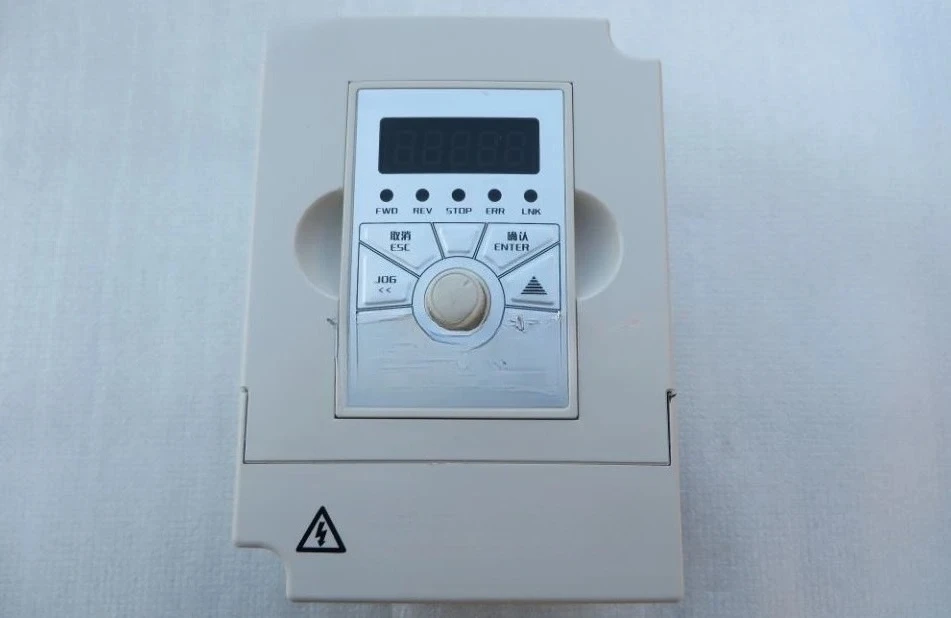 Applicable to Inverter 2.2kW Engraving Machine Spindle Inverter Best Bass Fc300 Frequency Conversion Speed Controller