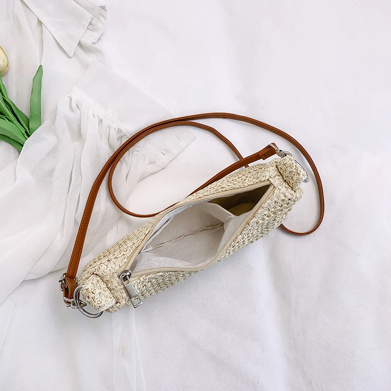 Лето 2025 г., новая соломенная сумка через плечо, модная сумка в форме полумесяца, женская сумка через плечо с отличной текстурой