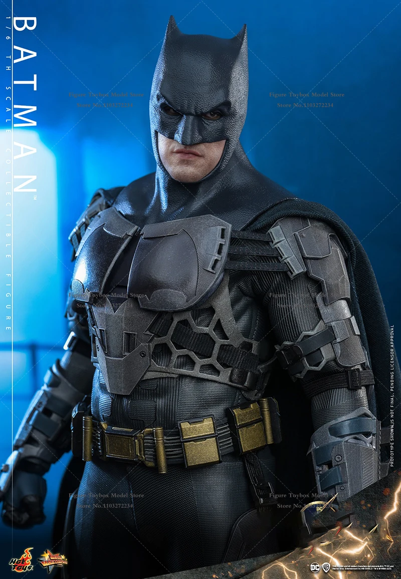 HOTTOYS HT MMS703 1/6 The Batman Modern Bersion Battlesuit Cloth Design Man Action Figure 12