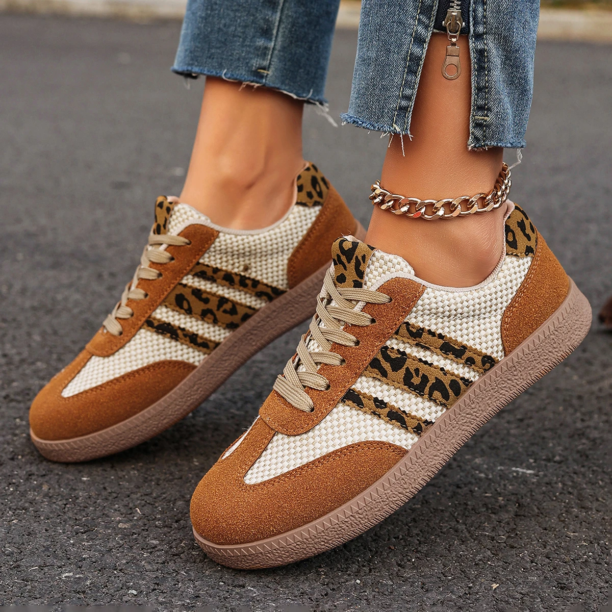

Women Sneakers Fashion Casual Flats Vulcanize Shoes Round Toe Lace Up Comfortable Flat Shoes Comfortable Designer Women's Shoes
