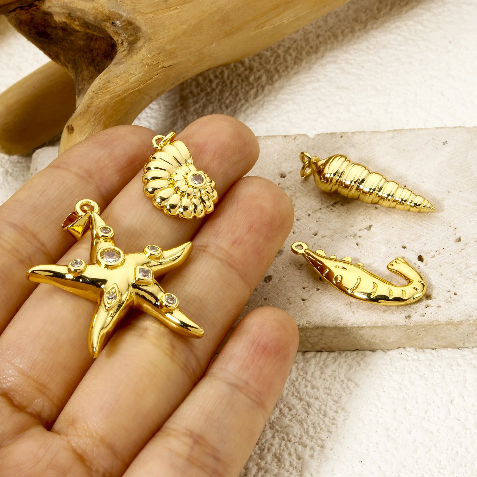 2 PCs Brass Ocean Jewelry Pendants For Jewelry Making 18K Real Gold Plated Shrimp Starfish Conch Charms DIY Necklace Findings