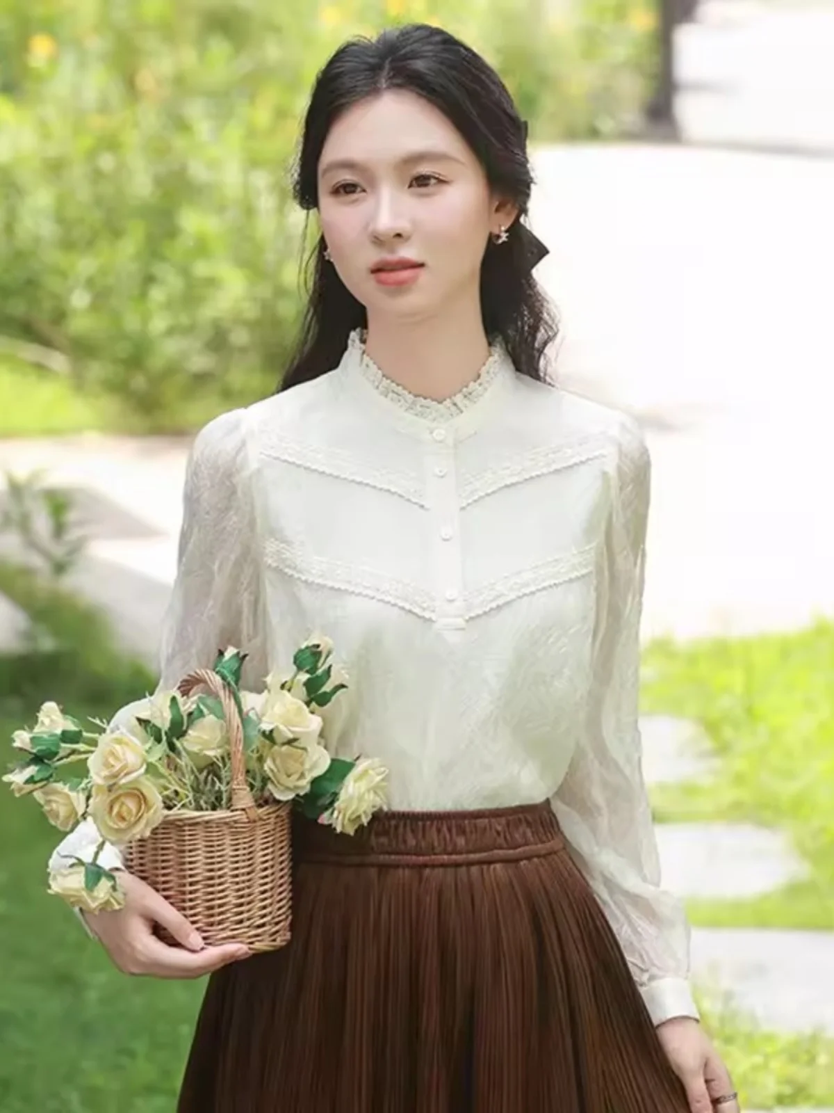 

Elegant Long Sleeve Chiffon Shirt Women's Stand Collar Spring 2026 Fashionable Versatile Top Commute Style Polyester Fiber