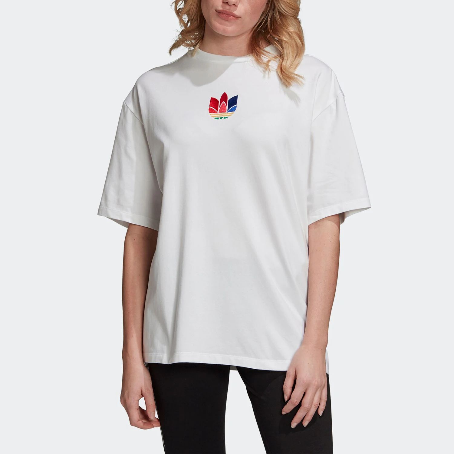 

Adidas genuine Originals Women's Sport Tee GD2235