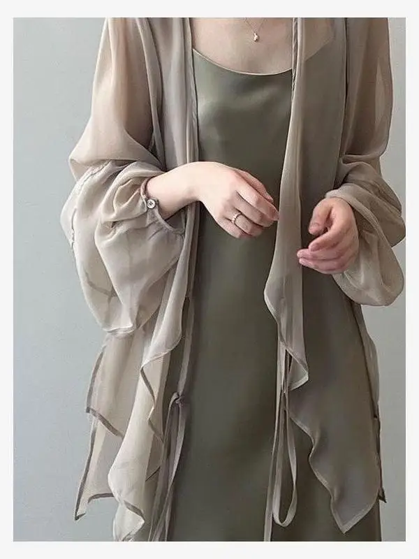 Women's Summer Thin Chiffon Sun Protection Shirt Loose V-Neck Long Sleeve Transparent Feel Lightweight Drapey Outerwear Coat