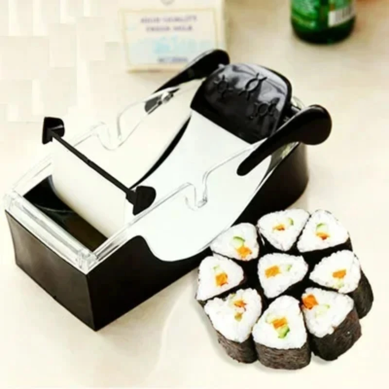 

DIY Sushi Making Machine Kitchen Gadgets Sushi Maker Japanese Roller Rice Mold Plastic Bazooka Vegetable Meat Rolling Tool