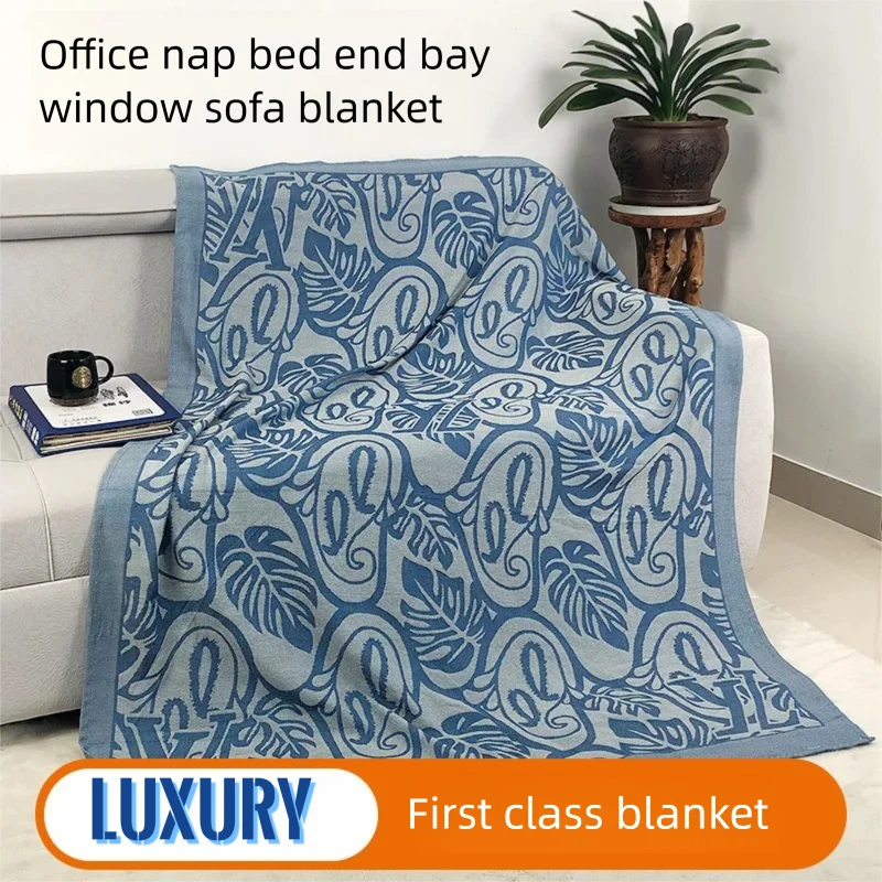Luxury Nordic Jacquard Blanket Thick First Class Airplane Blanket Soft Nap Throw for Sofa Couch Camping Office Air Conditioner