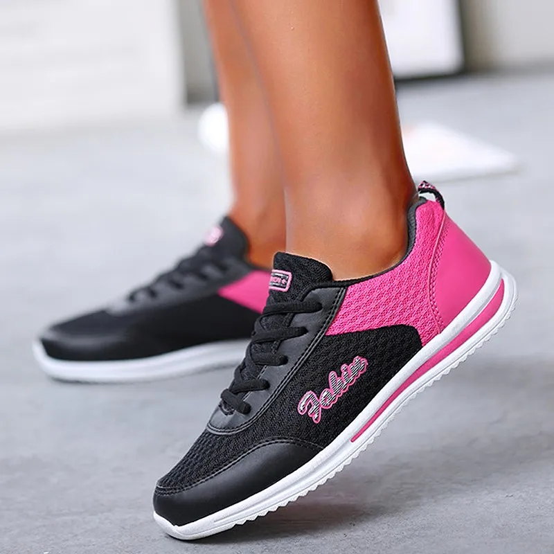 2025 Nuove sneakers da donna Moda traspirante Walking Sneakers taglie forti Donna Tessuto a rete Lace Up Calzature femminili Scarpe da donna