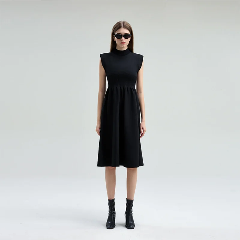 

Spring Summer New Round Neck Waist-Cinching Elastic Elegant Simple Little Black Dress Small Flutter Sleeve Knitted Sweater Dress