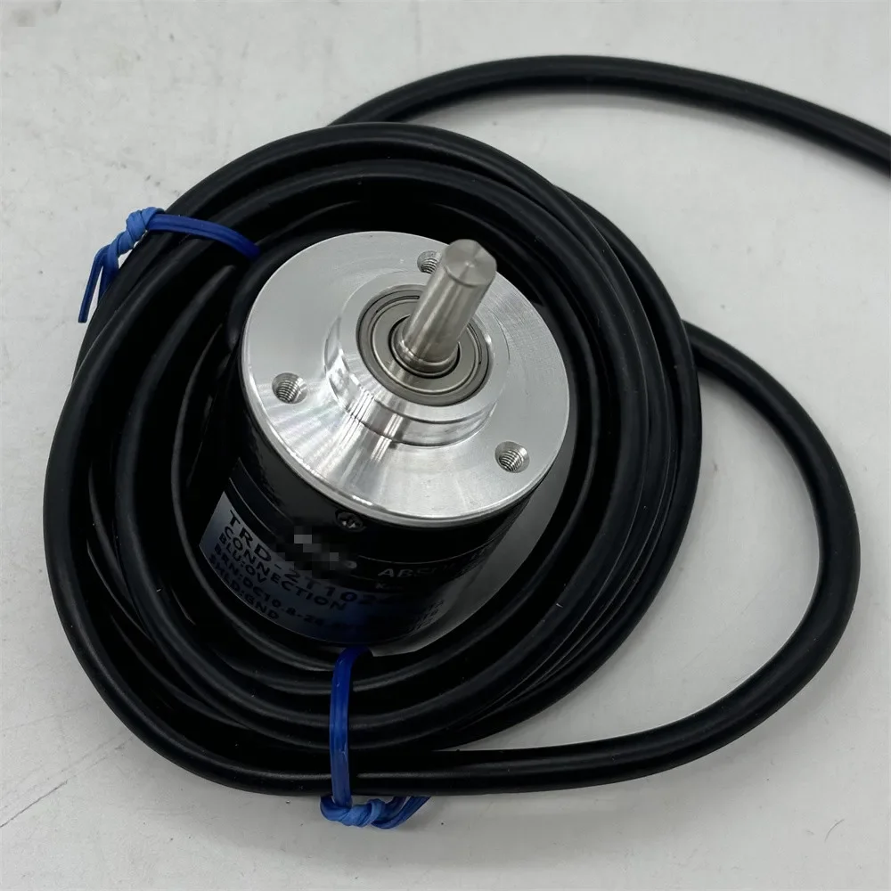 

NEW Rotary Encoder TRD-2T600BF-3M 8mm Shaft Encoder