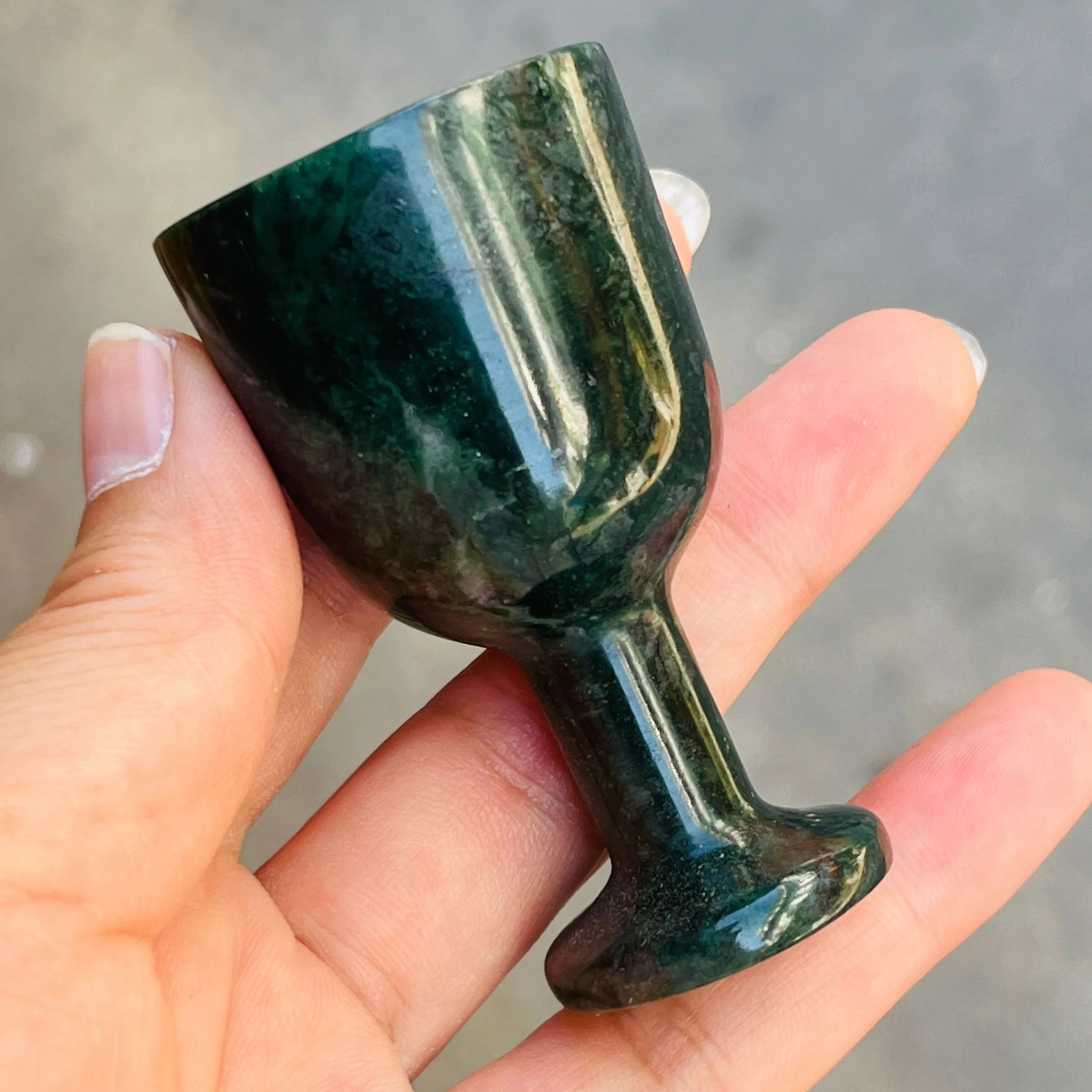 Natural Medicine King Stone Green Jade Wine Cup Health Gongfu Teaware Colleagues To Friends Gifts