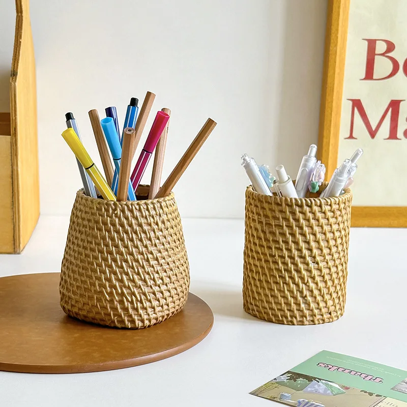 سلة مستديرة منسوجة متعددة الاستخدامات - للأقلام والزهور والتخزين