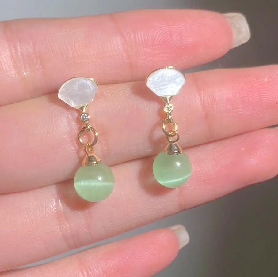 2PCS Fan-shaped Pearl Clip Earrings No Hole Ear Clips Geometric Pearl Clip on Earring Without Piercing Minimalist Earring F1993
