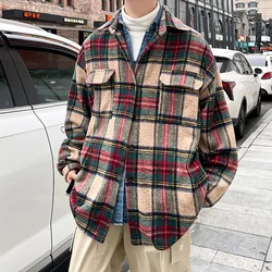 Dicke karierte Woll mantel Männer warme übergroße Retro verdickte Woll jacke Herren Streetwear koreanische lose kurze Woll mantel Männer