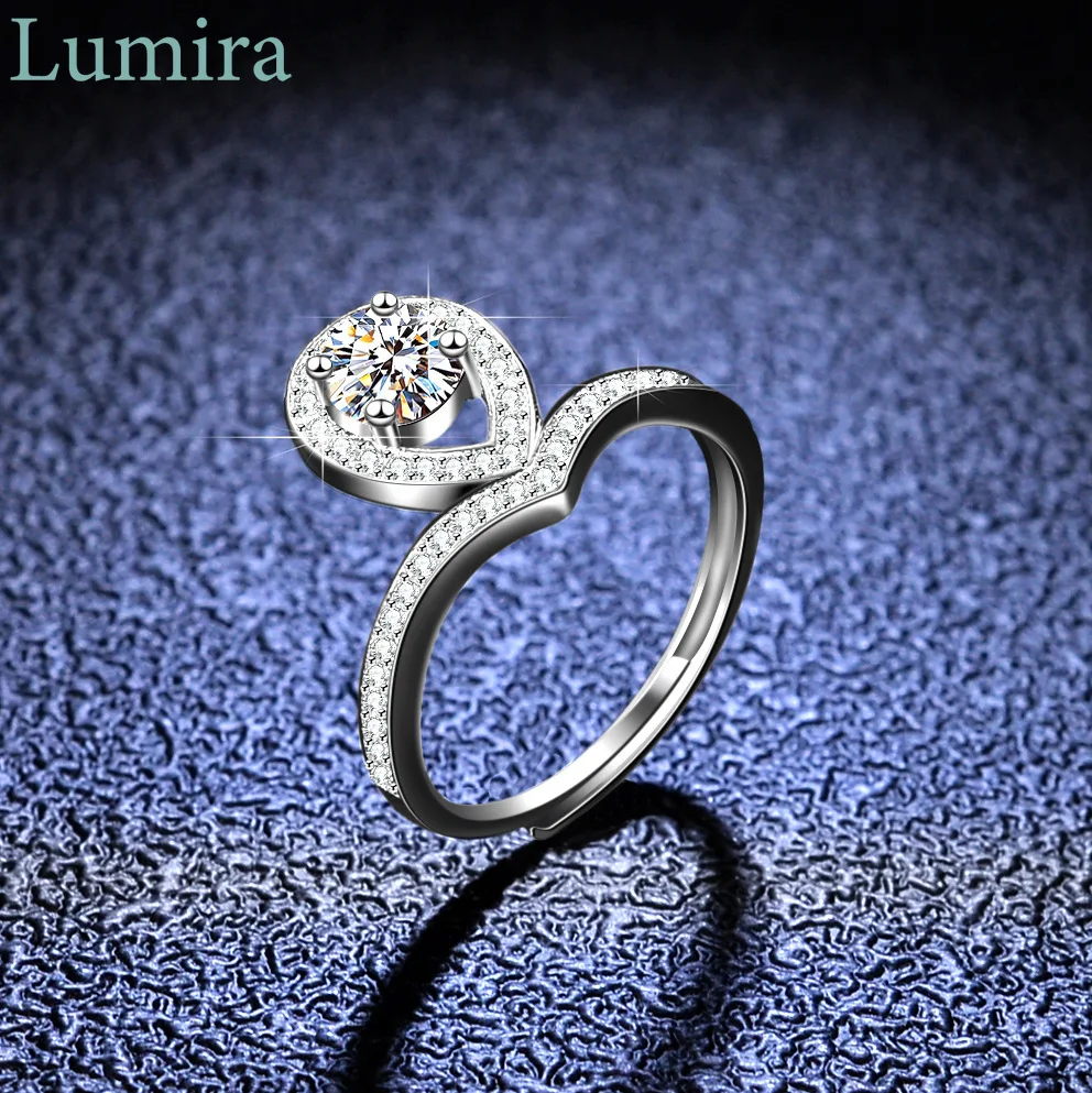 

Lumira Dazzling 0.5 Carat Moissanite Diamond Ring for Women Platinum PT950 Princess Crown-Style Ring Timeless Jewelry