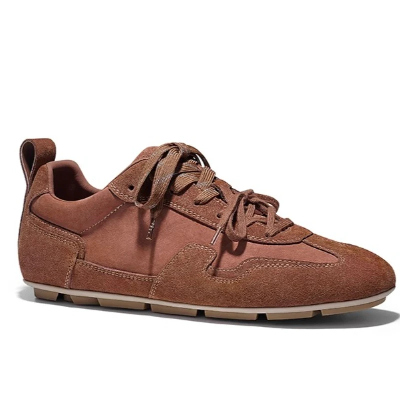 รองเท้าฝึกซ้อมอเนกประสงค์ที่เรียบง่ายหรูหราสำหรับผู้ชายและผู้หญิงรองเท้ากีฬาและรองเท้าพักผ่อนแบบมีสไตล์ย้อนยุคพื้นบางกันลื่น