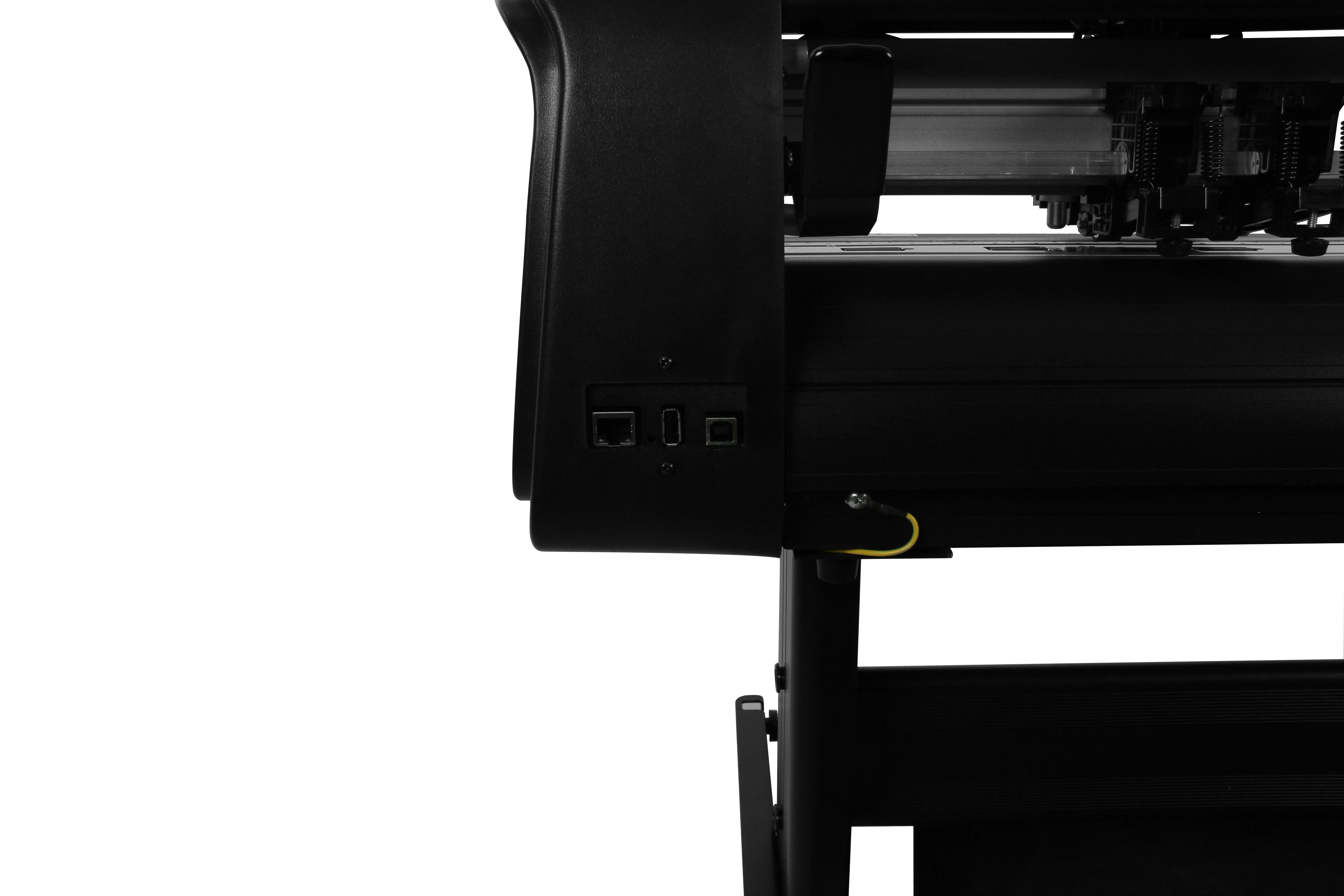 High Quality CCD GH1350 Servo Motor Automatic Contour Vinyl Graph Sticker Paper Cutting Plotter