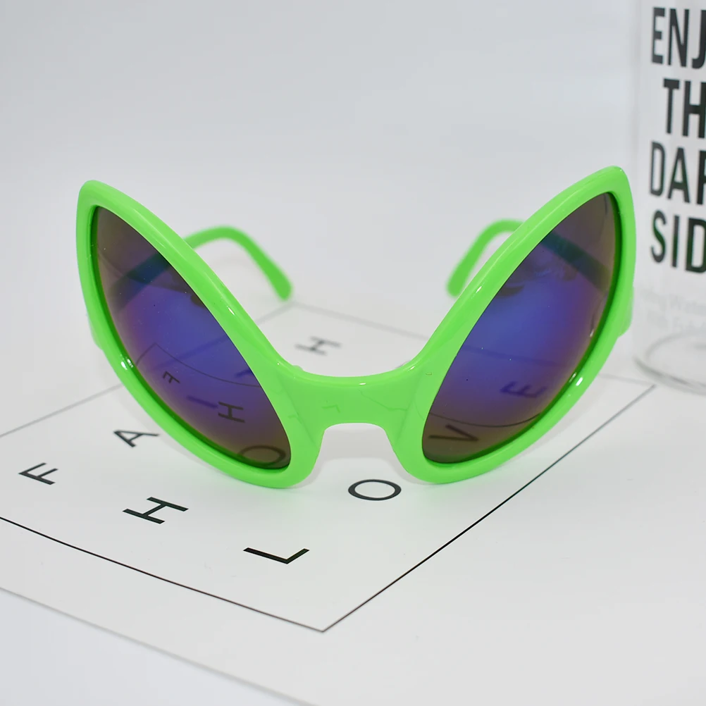 

2 pcs Glasses Round Shaped Sunglass Creative Funny Spectacles Lightweight ET Eye Design Bright Color Carnival Props