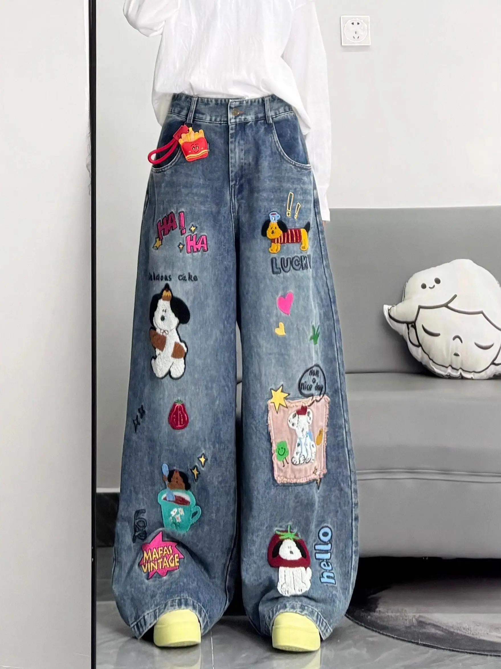 American Style Cartoon Embroidered Loose Fit Straight Leg Jeans Women's Winter New Arrival Slimming Wide Leg Trousers