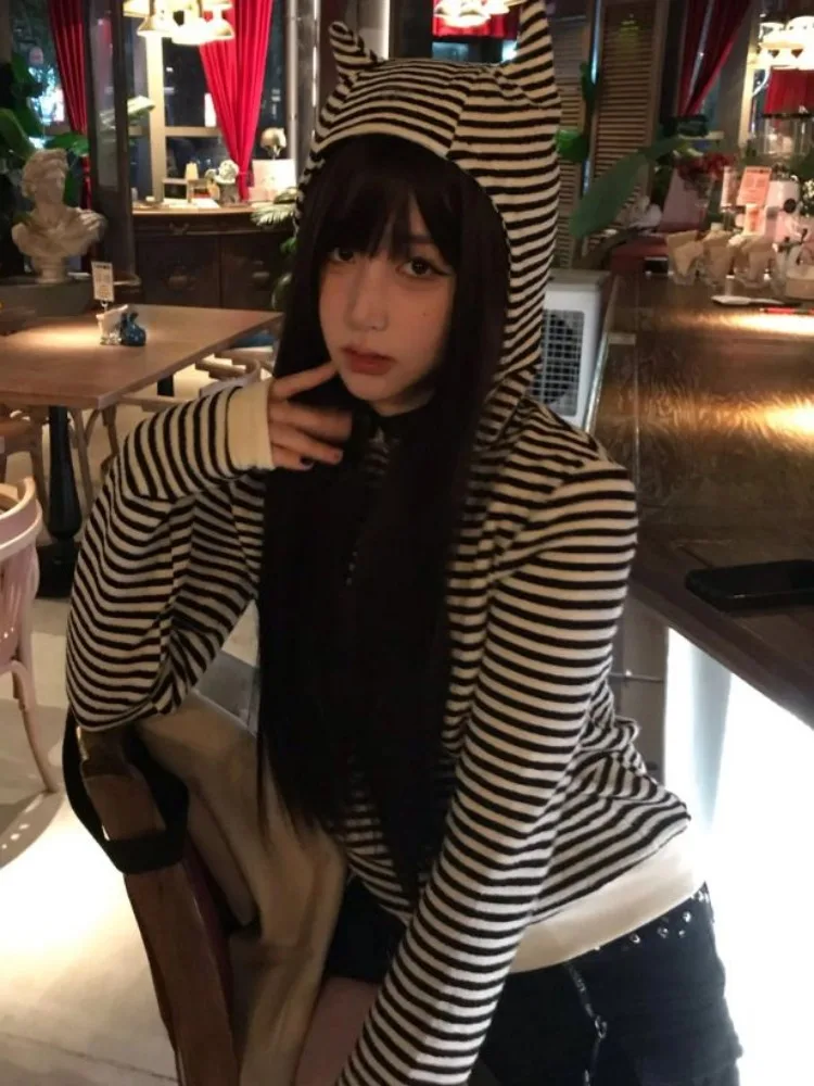 Vintage Sexy Stripe Loose Harajuku Devil's Cape Hooded Hoodies Women Diamond Hoody Y2k Aesthetic Grunge Zipper Sweatshirt Tops