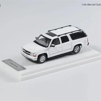 **Pre-order** MK miniatures 1:64 2003 Suburban white diecast Model car