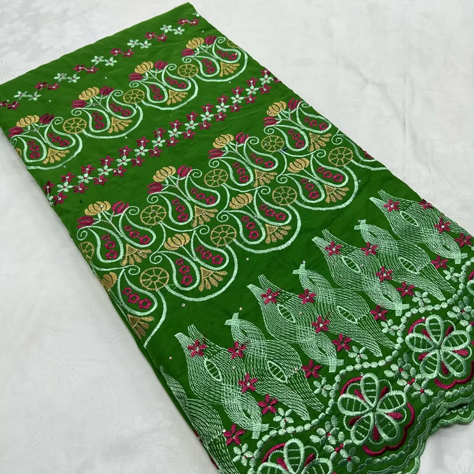 Hot Sale 5 Yards African Cotton Embroidery Lace Fabric High Quality Swiss Voile Lace With Stones For Clothing Sewing 16A95 view 3
