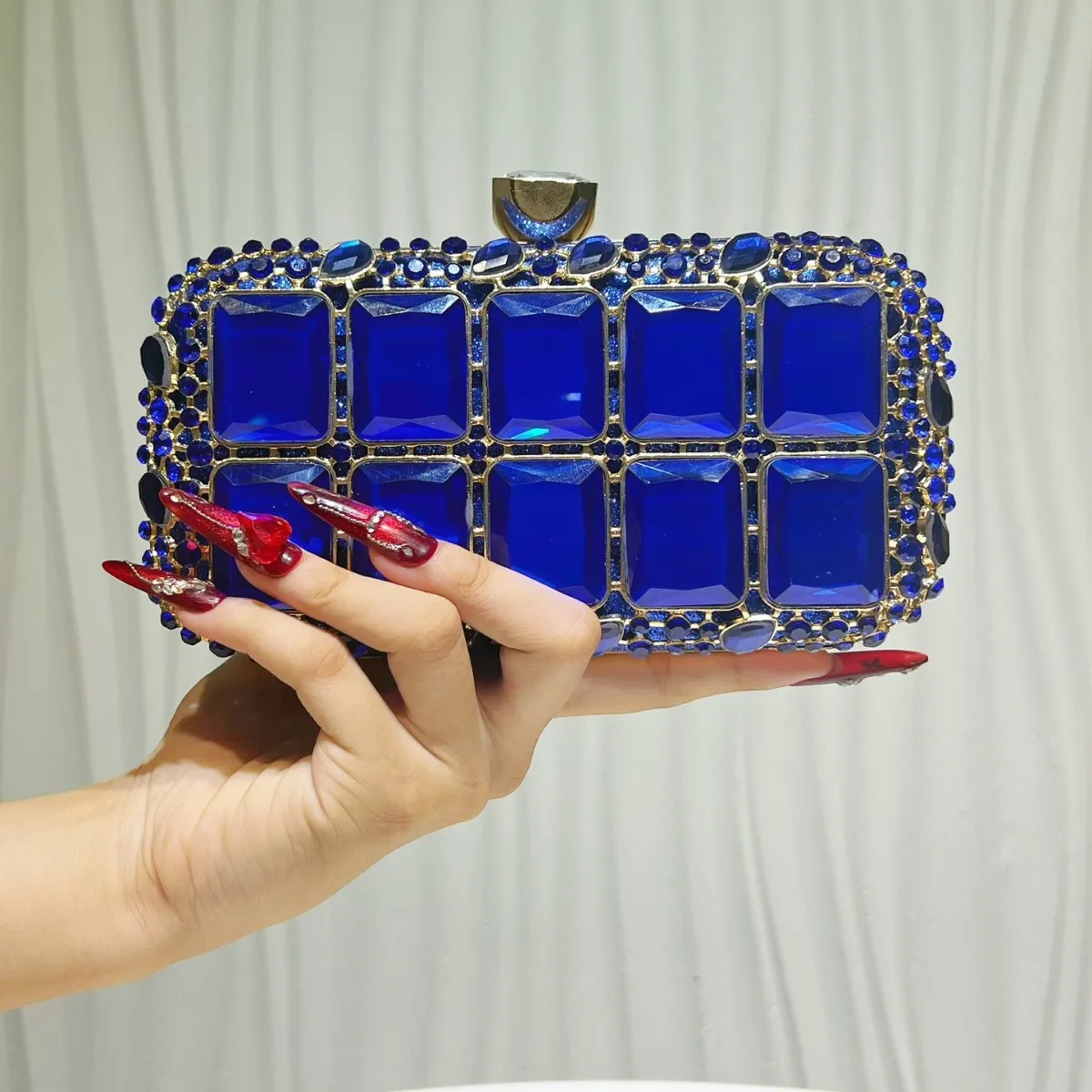 Light Luxury Rhinestone Handbag Ladies Dinner Party Bag Premium Diamond Handbag Fashion Versatile