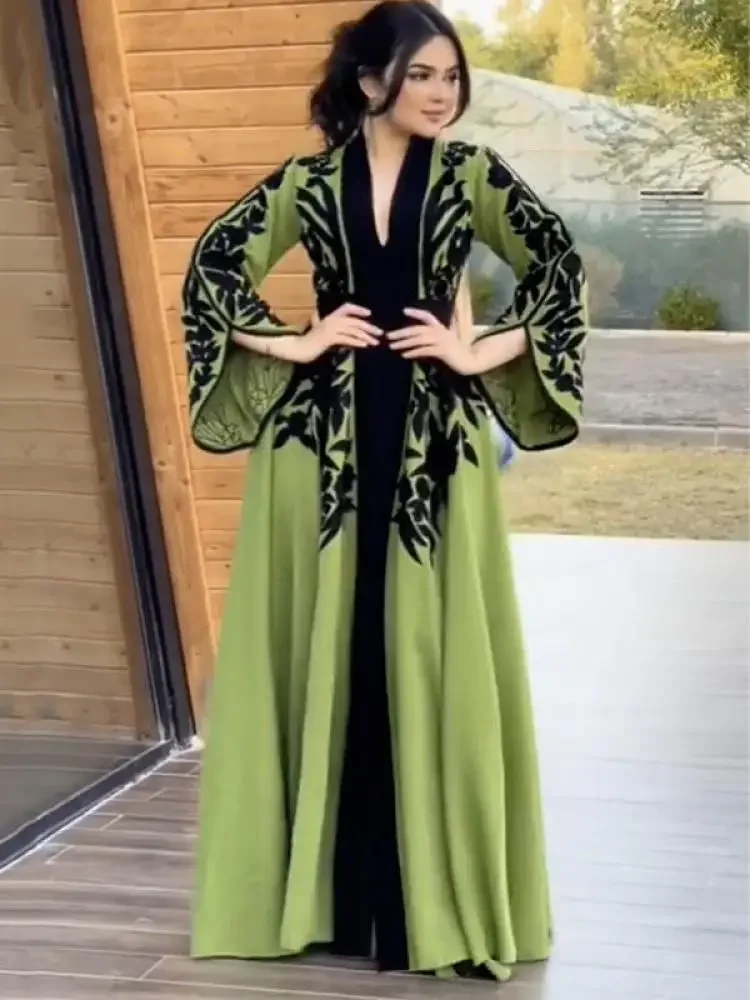 Female Fashion Elegant Appliques Tied Waist A-Line Evening Maxi Dresses V-Neck Flared Sleeves Muslim Robe Dress