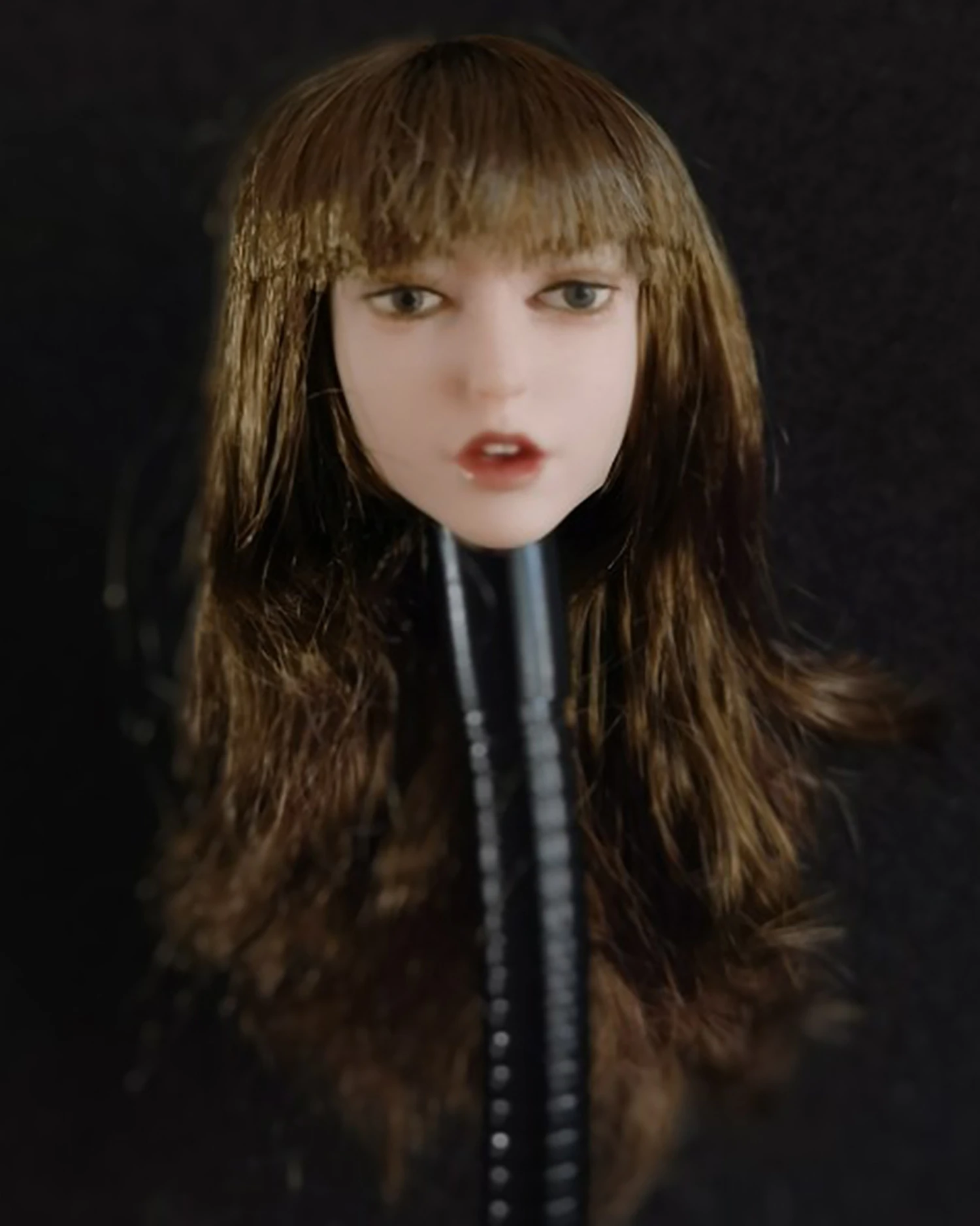 

1/6 Scale Brown Hair Sasha Pivovarova Bangs Girl Head Sculpt Fit for 12'' TBLeague Pale Skin Action Figure
