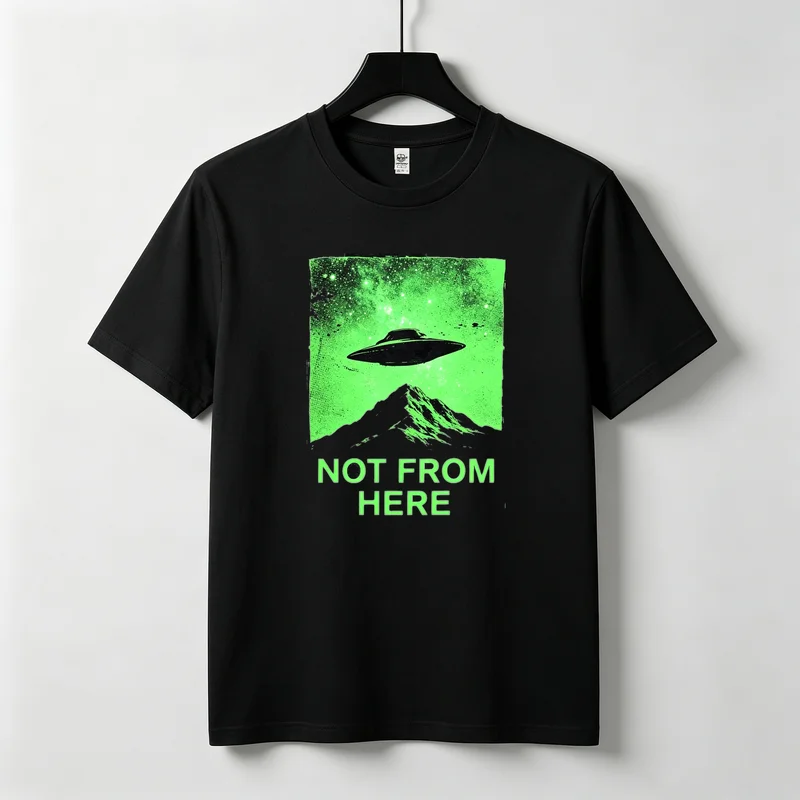 UFO Mountain T-shirt Graphic Tee Green Neon Alien Spaceship Print Sci-fi Streetwear Unisex Cotton Vintage Extraterrestri Y2k Top