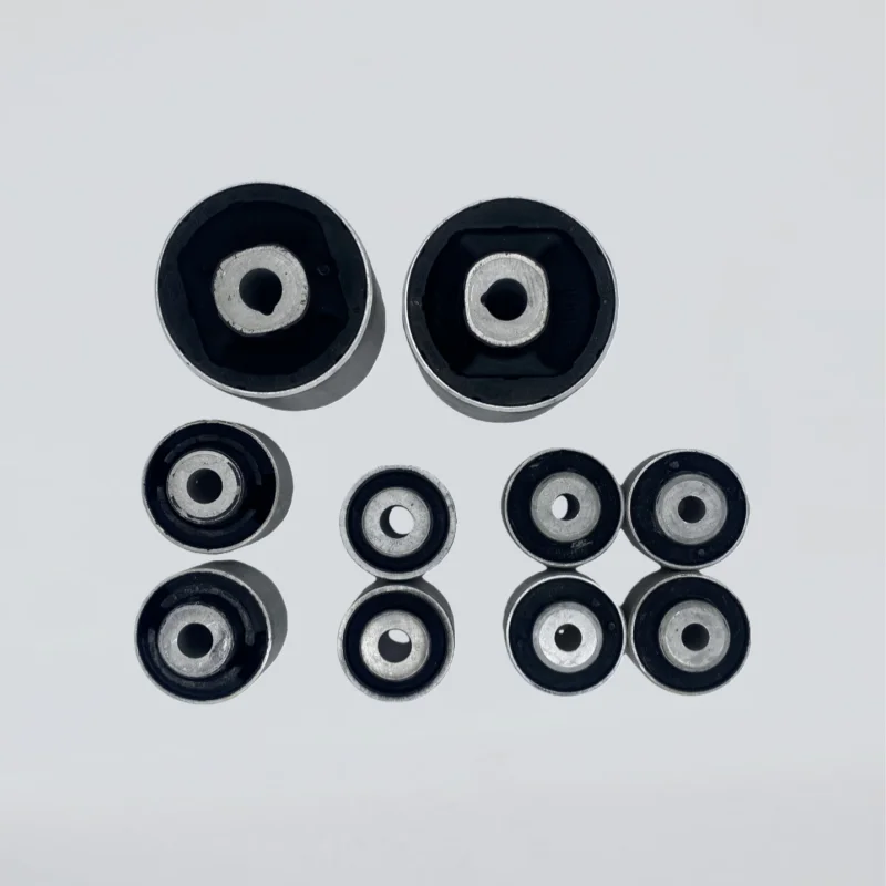 Suitable for Audi A4LA6LQ5 upper and lower swing arm rubber sleeve Control arm rubber sleeve C7 lower straight bend arm rubber s