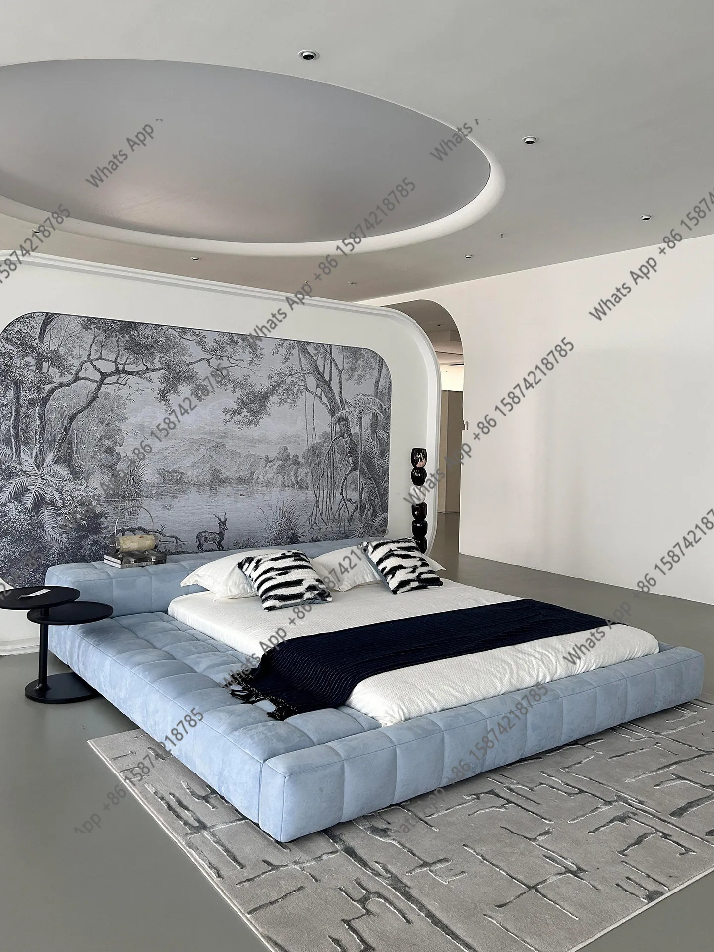

Italian minimalist designer high-end checkered Rubik's cube large apartment master bedroom tatami double bed