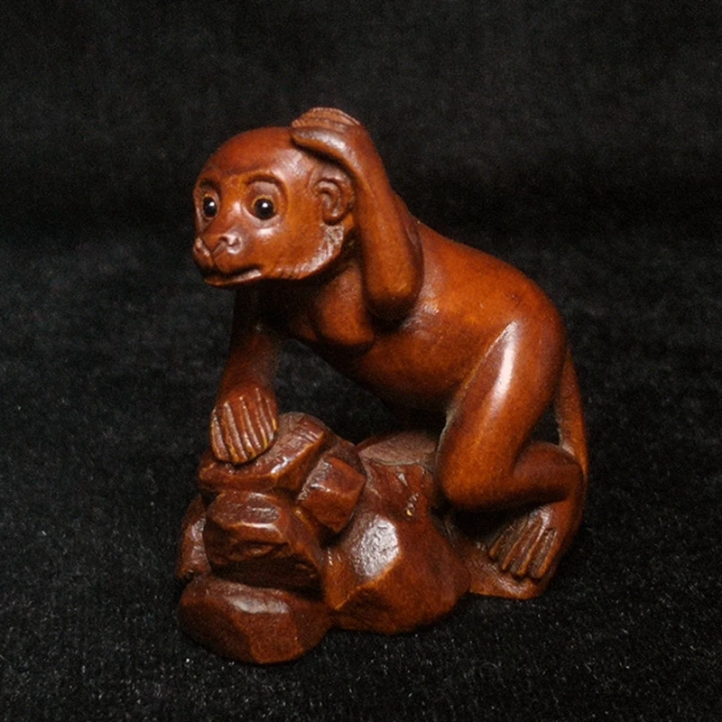 Chinese Boxwood Hand Carved Animal Monkey Figurine Netsuke Gift Collection H 5CM