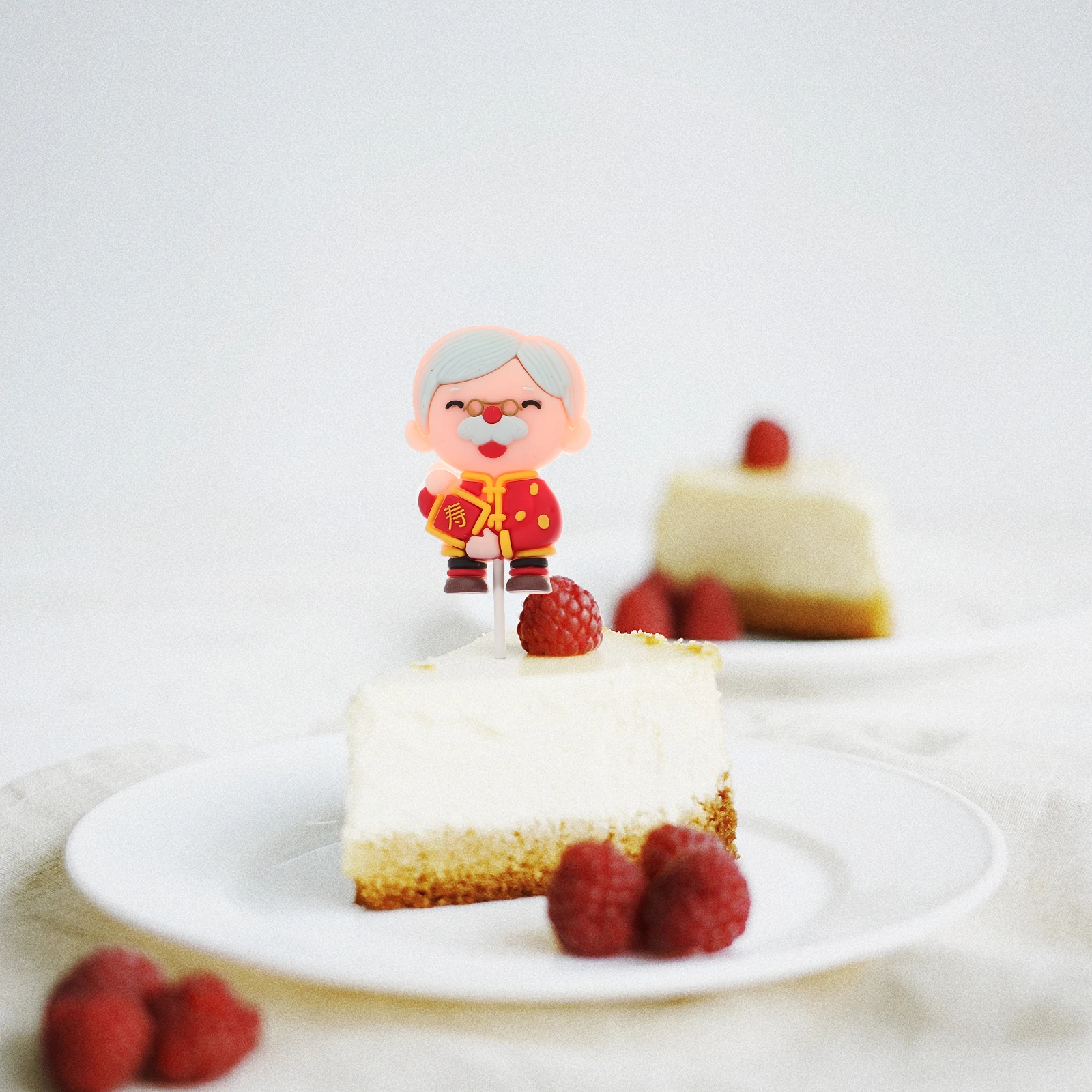 

2PCS Elderly Birthday Cake Picks Charming Grandpa And Grandma Cake Toppers For Celebrations