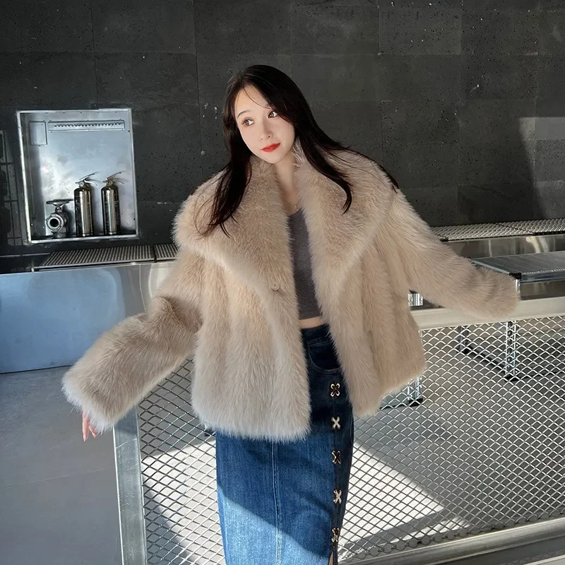 Stylish large lapel-neck imitation fur coat, feminine elegant celebrity long-sleeved thermal coat, fluffy top