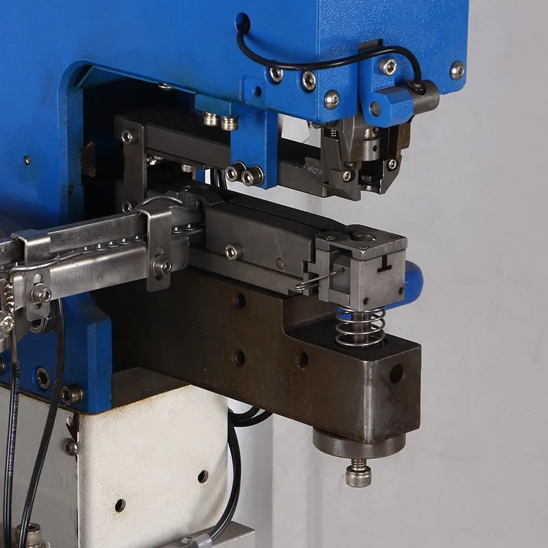 Automatic Button Attaching Machine for Clothing Factories High Speed Snap Rivet Eyelet Button Punching Machine