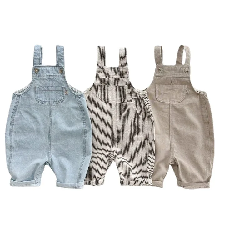 Children\'s denim overalls 0-6 year old boys and girls solid color denim overalls fashionable Korean version denim casual pants