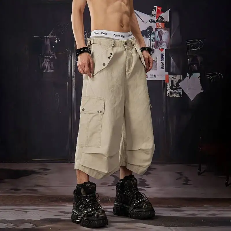 LUZHEN 2026 Summer Solid Color Buttoned Multi Pockets Decorate Straight Cropped Trousers Men's Stylish Cargo Shorts Pants JY7659