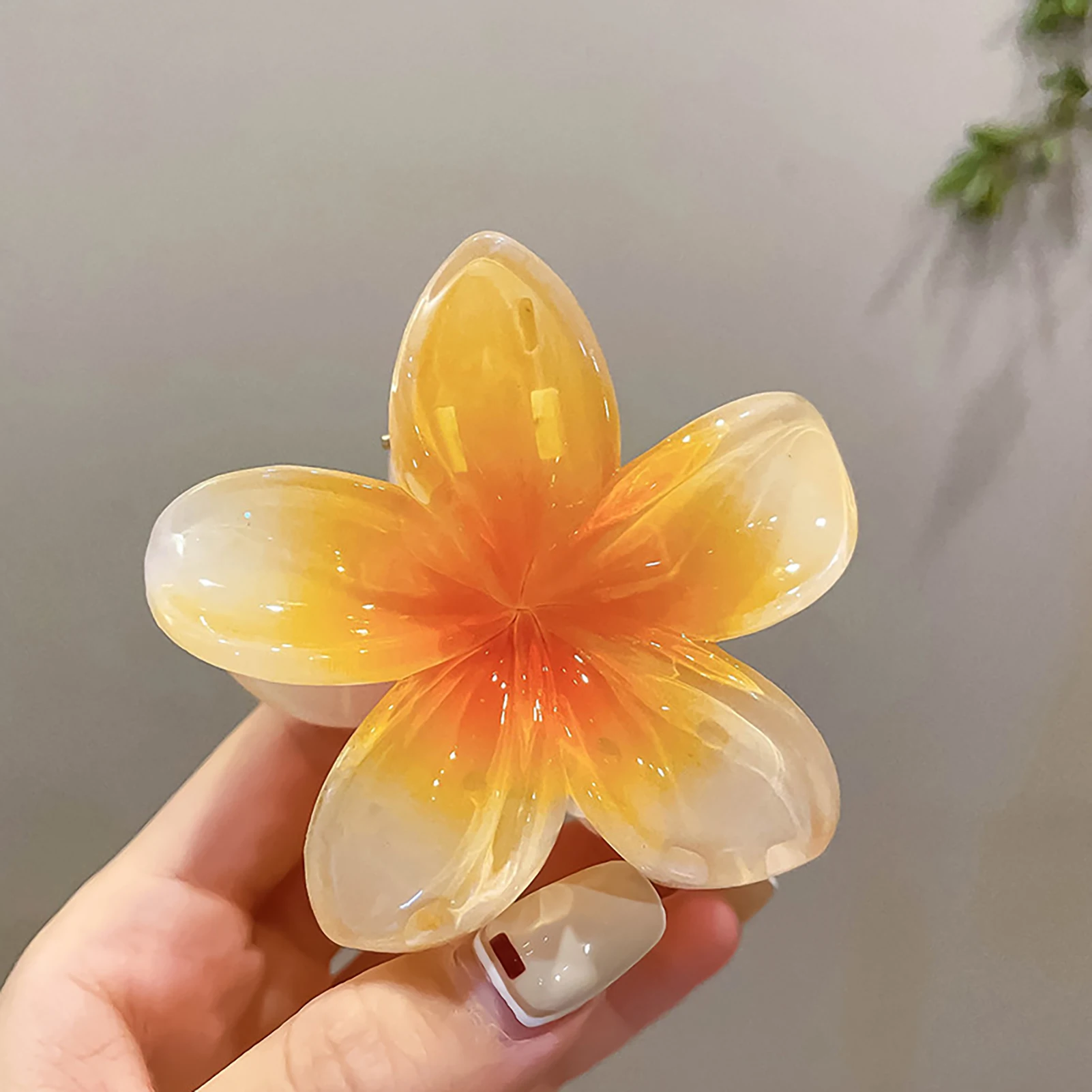 Fashion Hairpin Gradient Flower Barrettes Girls Ponytail Shark Claws Candy Color Frangipani Hair Clip Simple Tiaras Hair Jewelry