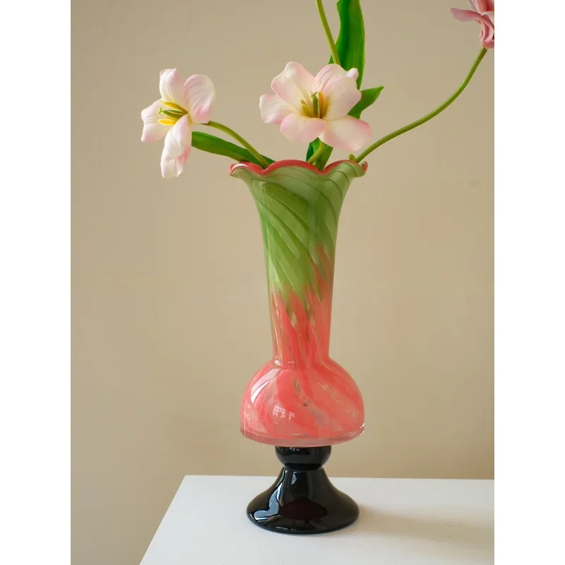 Retro pink green gradual change French tall art niche atmosphere handmade glazed glass medieval vase flower arrangement