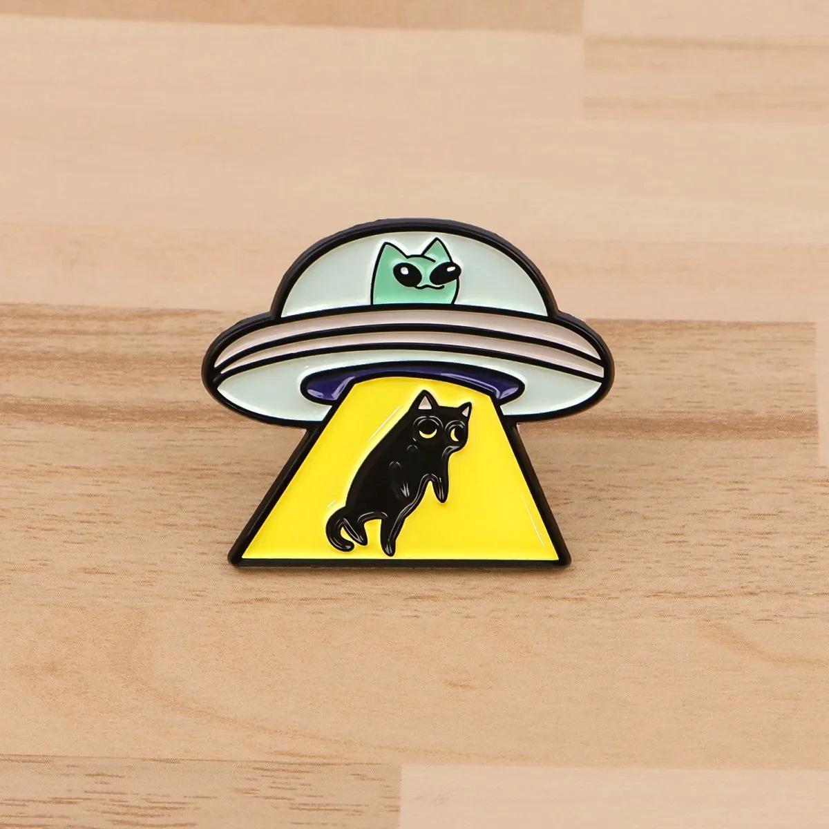 Alien UFO Abducting Black Cat Enamel Pin, Funny Space Cat Brooch for Backpacks, Jackets & Hats,Unique Gift for Cat & Sci-Fi Fans